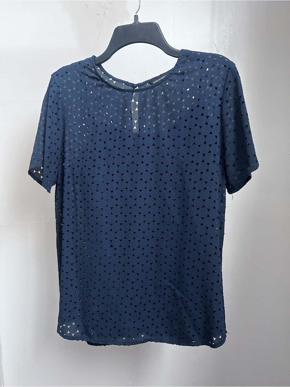 Banana Republic Navy Laser Cut Short Sleeve Blouse Size M